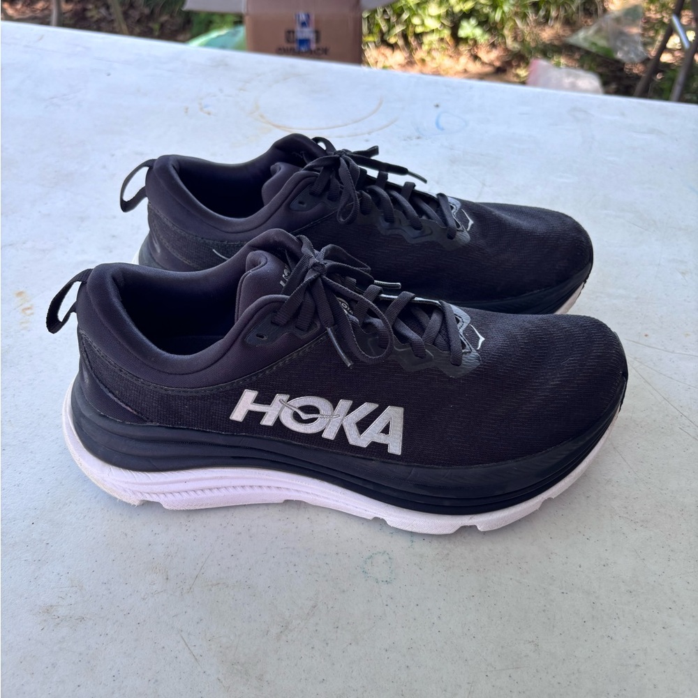 Women’s Black Hoka Gaviota 5